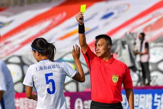 意甲-弗拉泰西双响劳塔罗破门 国米3-0恩波利