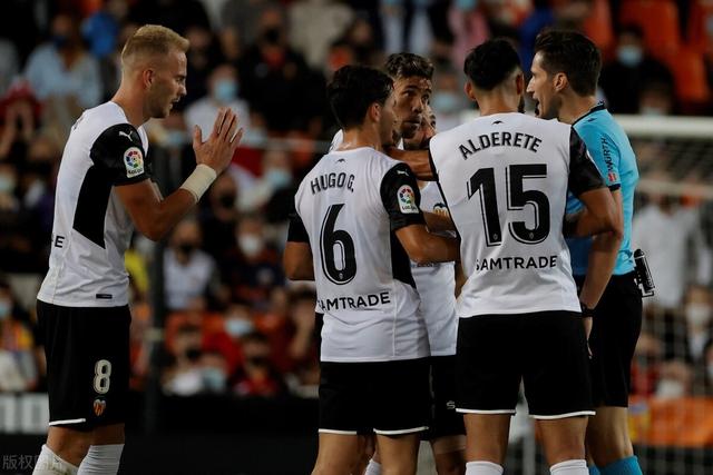 CBA常规赛吉林男篮全场被动负浙江 季后赛希望近乎破灭CBA常规赛吉林男篮全场被动负浙江 季后赛希望近乎破灭